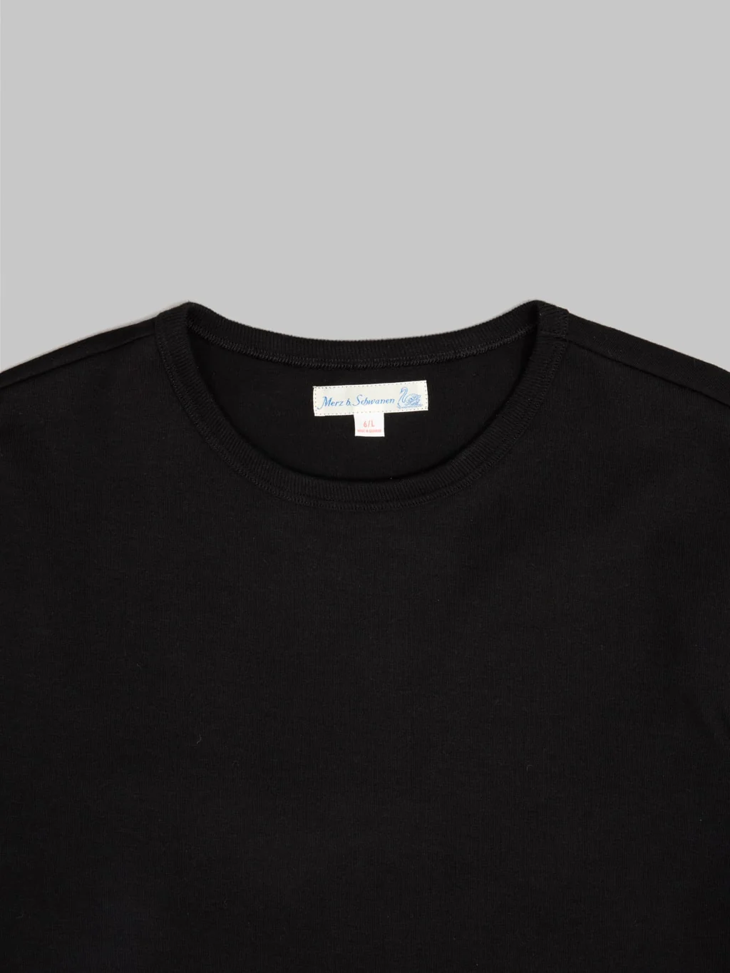 Merz b. Schwanen 2M15C Sturdy Jersey 6.8oz Crewneck Cropped Classic Fit T-Shirt Deep Black - Image 7