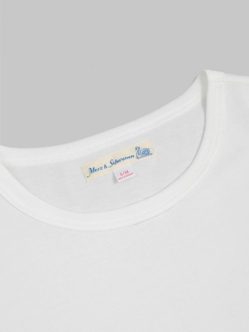 Merz b. Schwanen 2M15C Sturdy Jersey 6.8oz Crewneck Cropped Classic Fit T-Shirt White - Image 10
