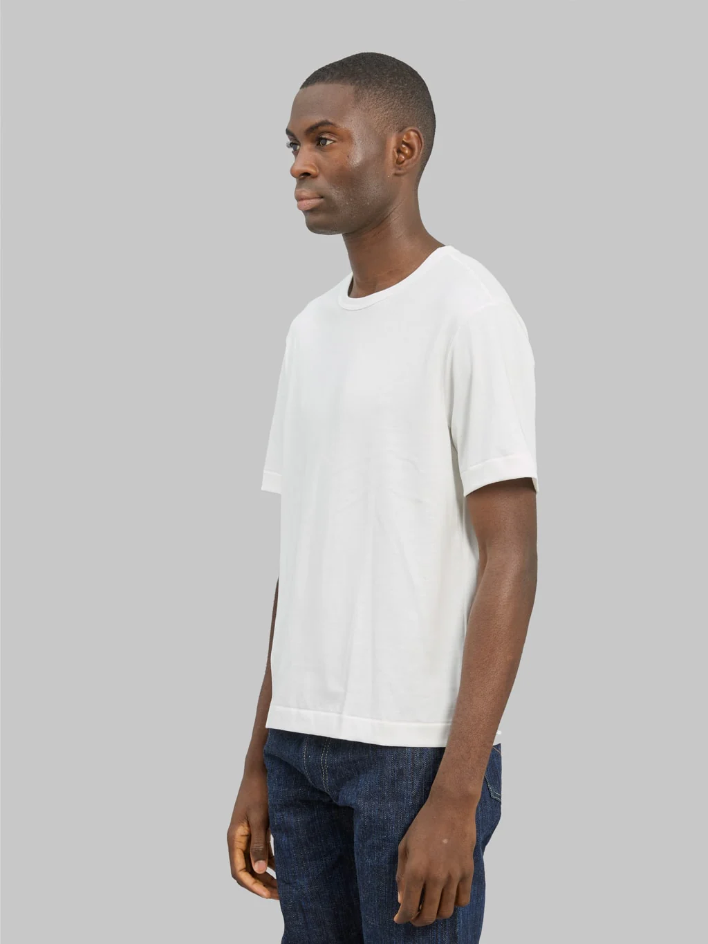Merz b. Schwanen 2M15C Sturdy Jersey 6.8oz Crewneck Cropped Classic Fit T-Shirt White - Image 3