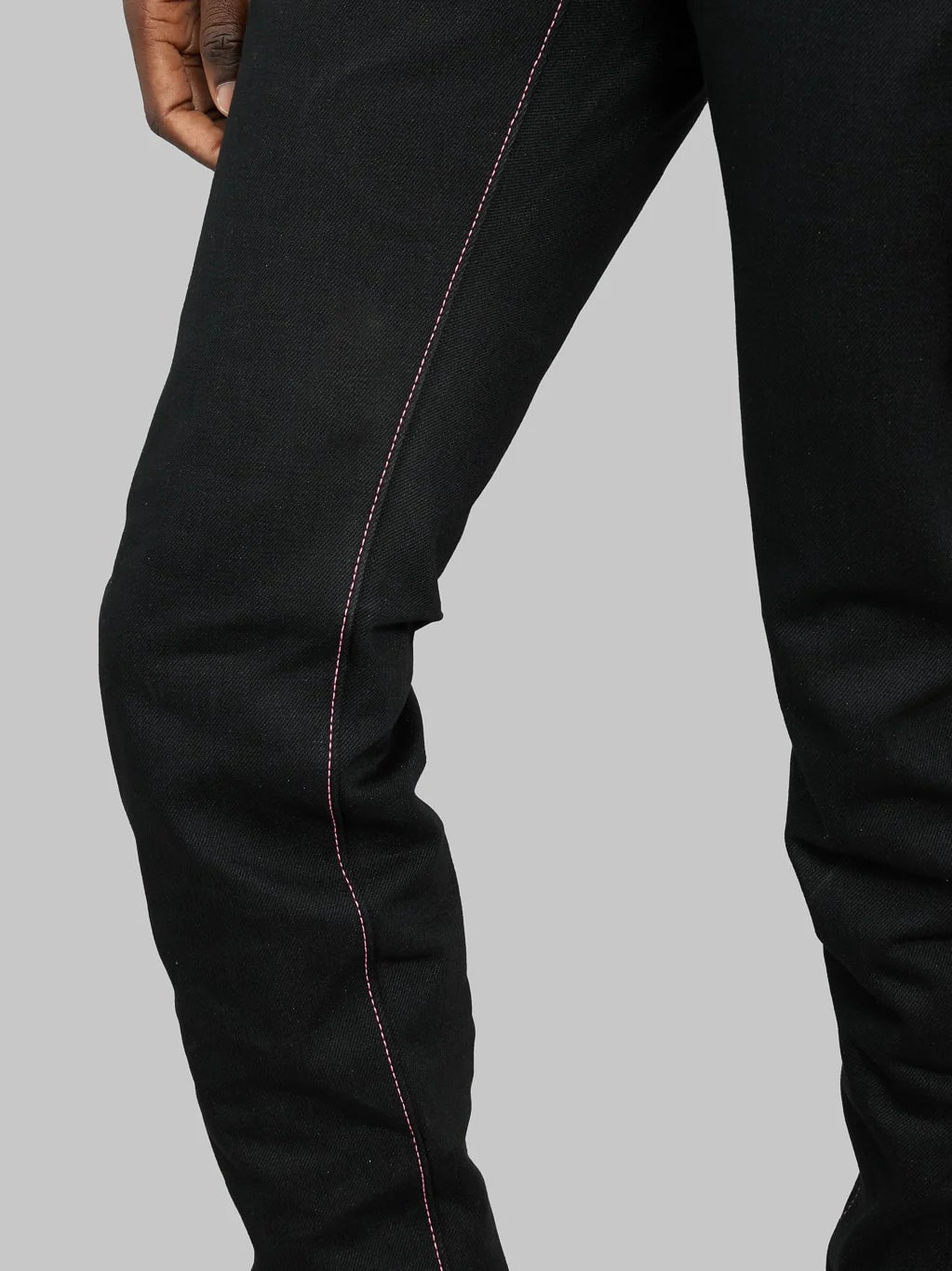 Momotaro 0405-B 15.7oz Black x Black High Tapered Jeans - Image 7