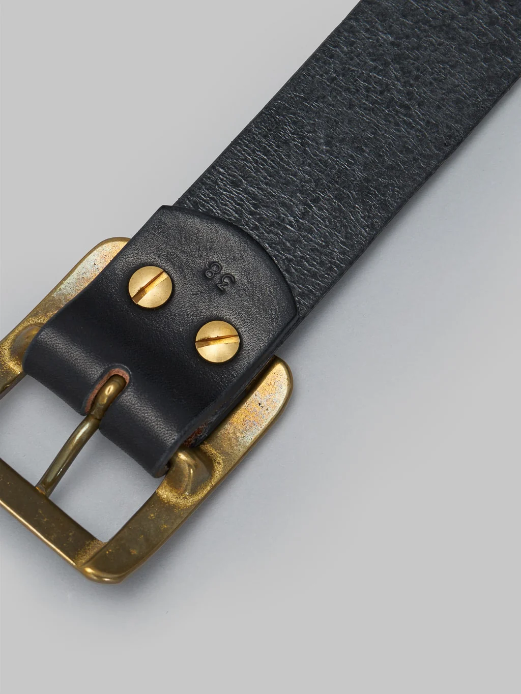 The Strike Gold Leather Belt Black - Image 5