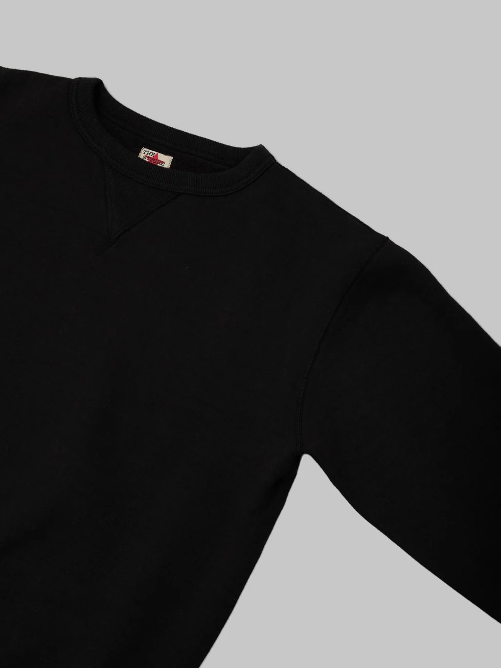 The Strike Gold Loopwheeled Sweatshirt Black - Image 11
