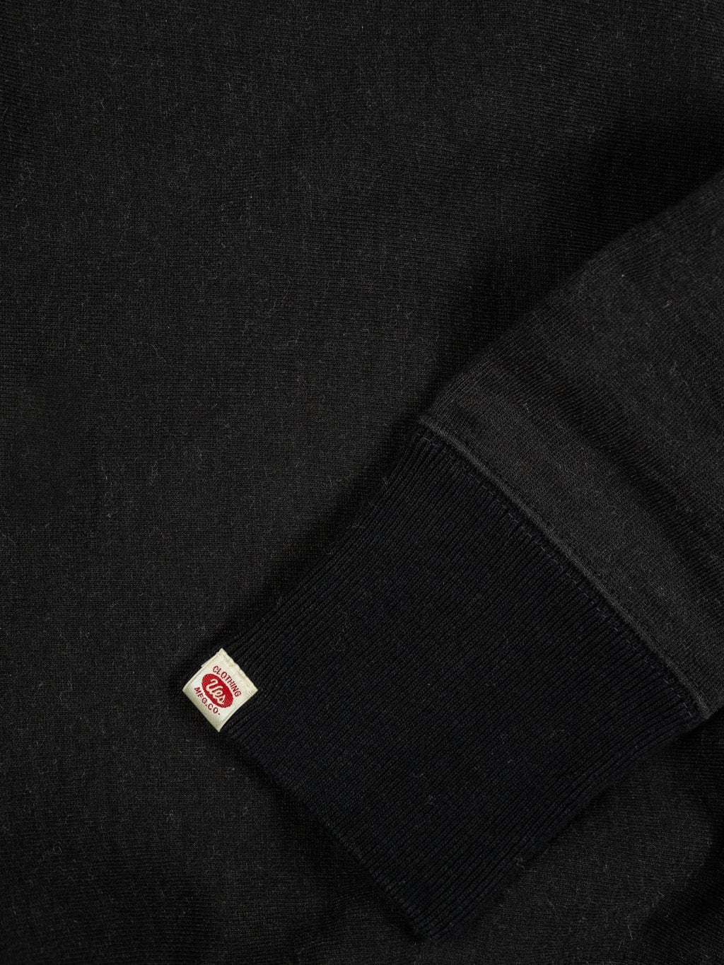 UES New Purcara Sweatshirt Black - Image 17