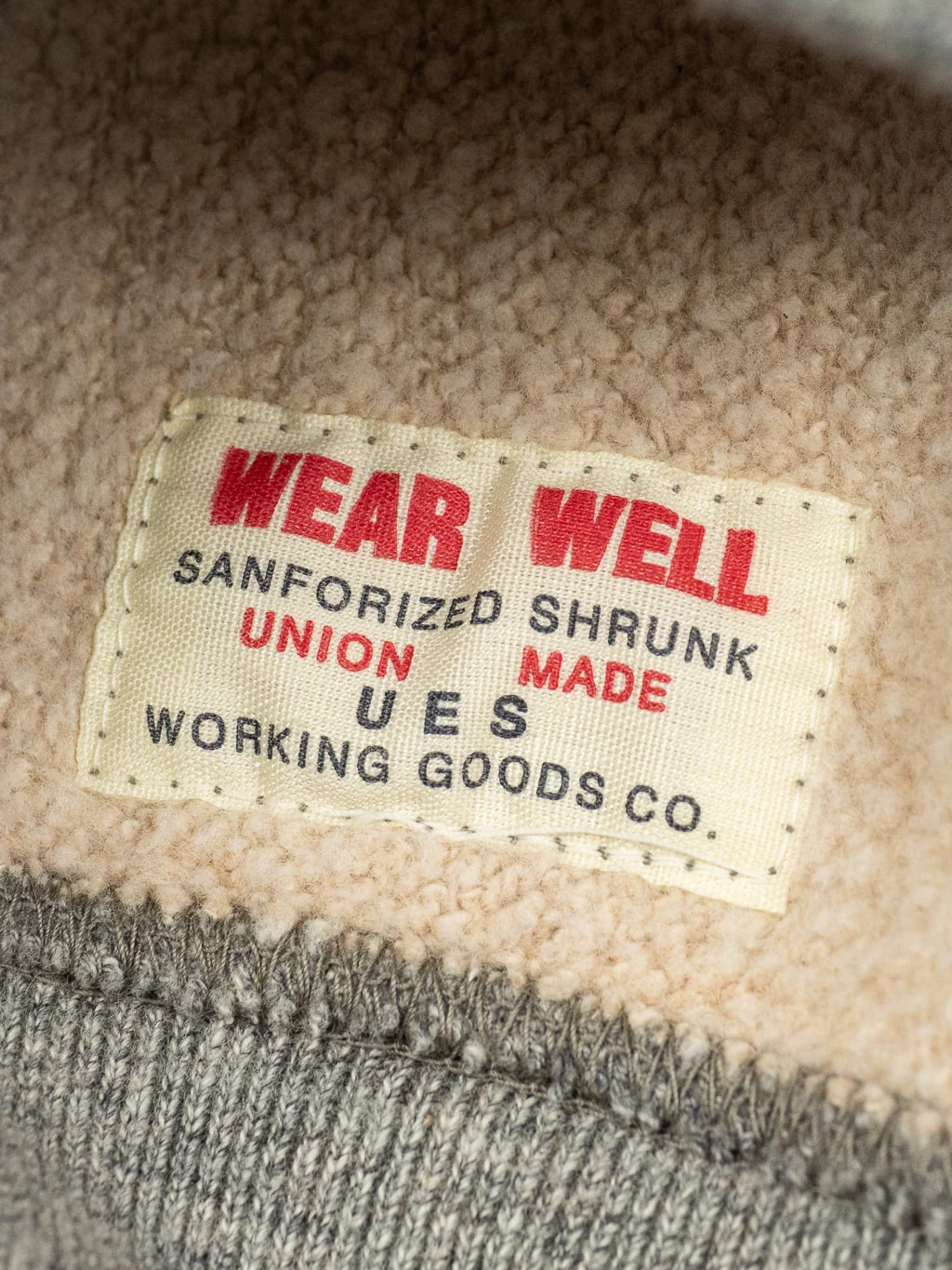 UES New Purcara Sweatshirt Grey - Image 12