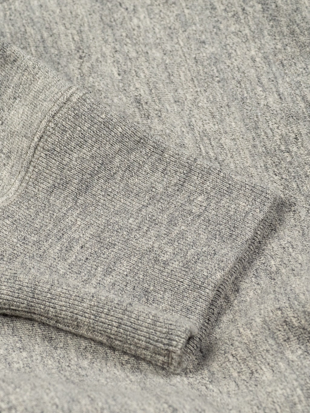UES New Purcara Sweatshirt Grey - Image 17