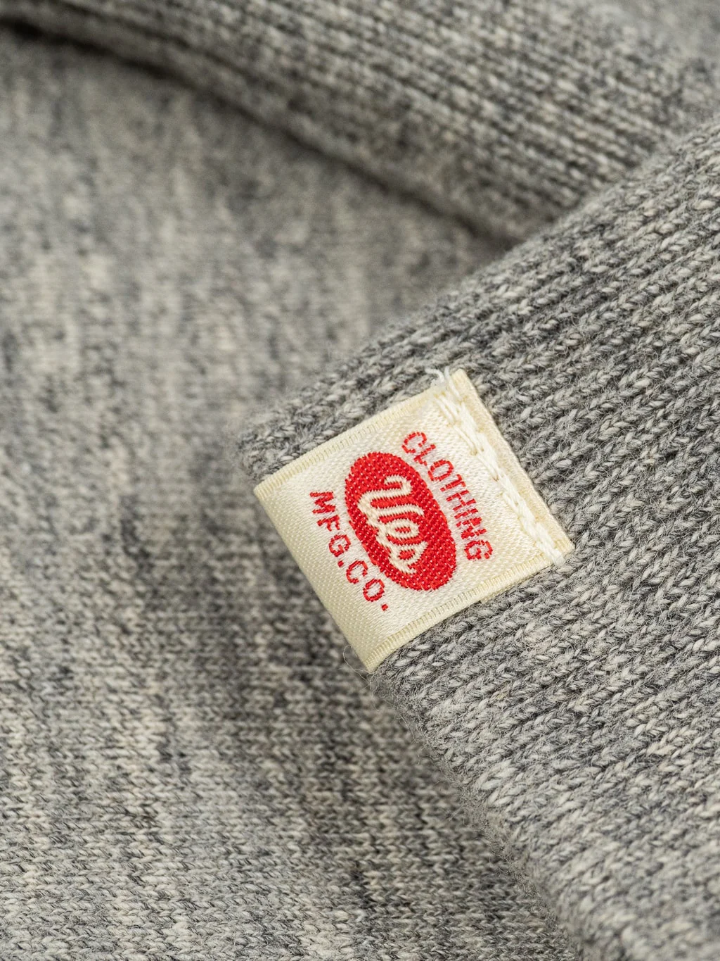 UES New Purcara Sweatshirt Grey - Image 18