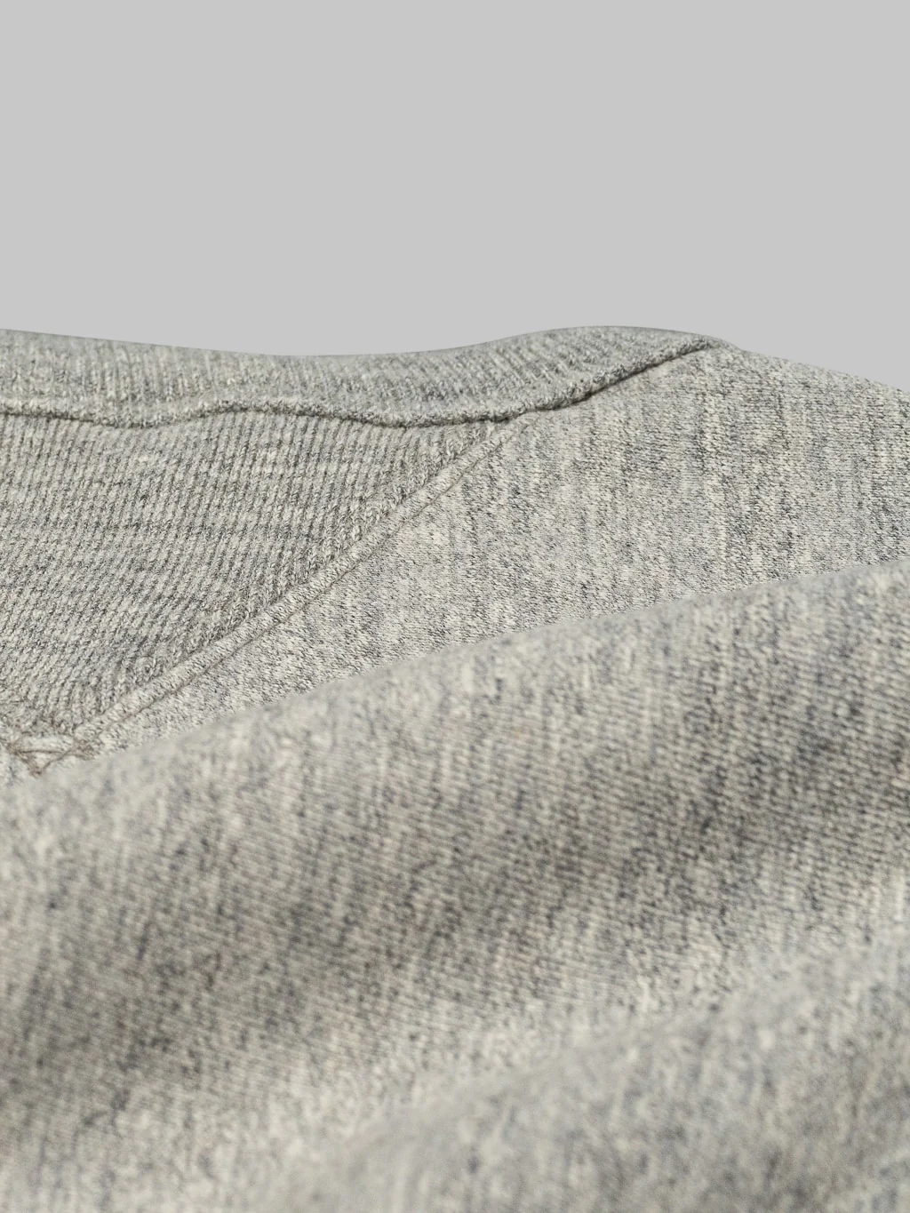 UES New Purcara Sweatshirt Grey - Image 9