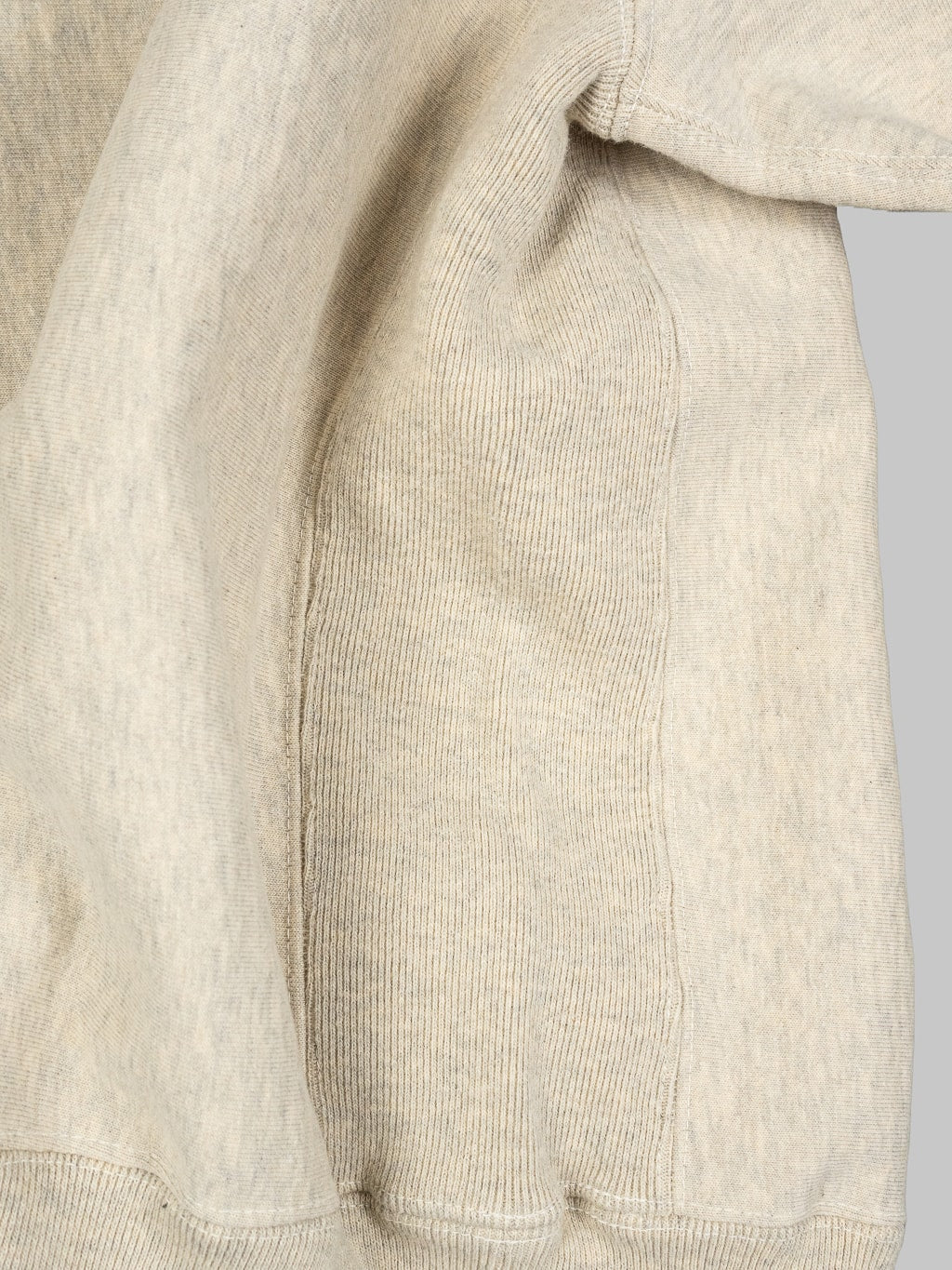 UES New Purcara Sweatshirt Oatmeal - Image 13