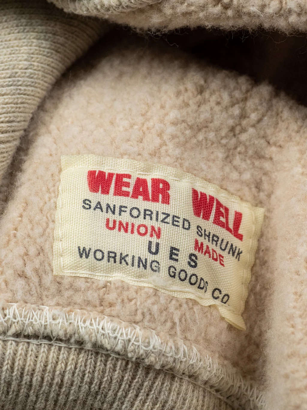 UES New Purcara Sweatshirt Oatmeal - Image 17