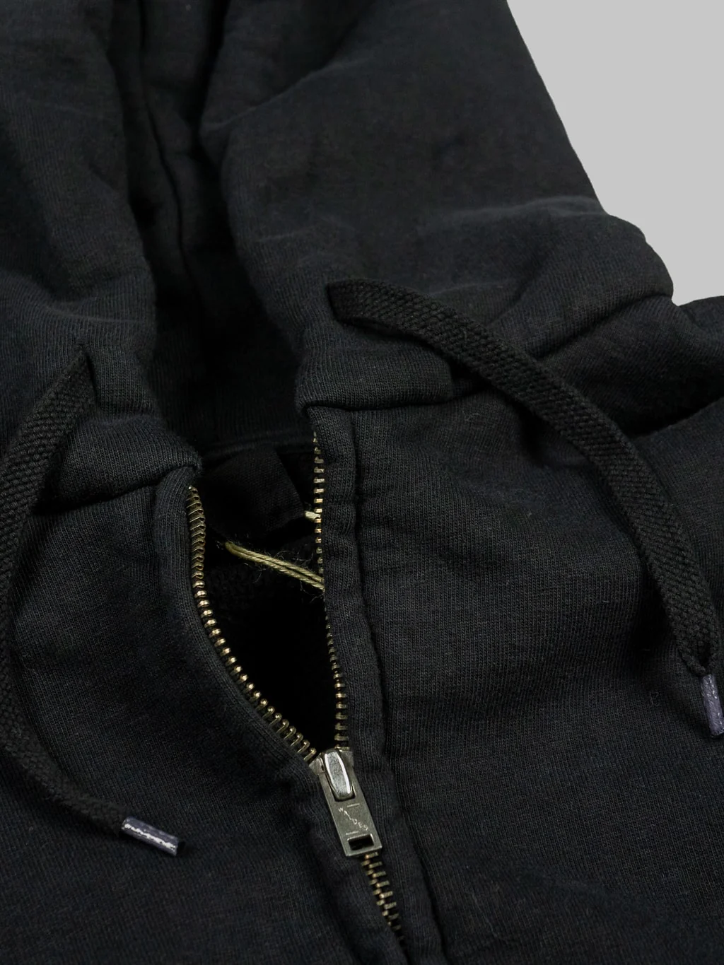 UES Zip Parka Black - Image 10