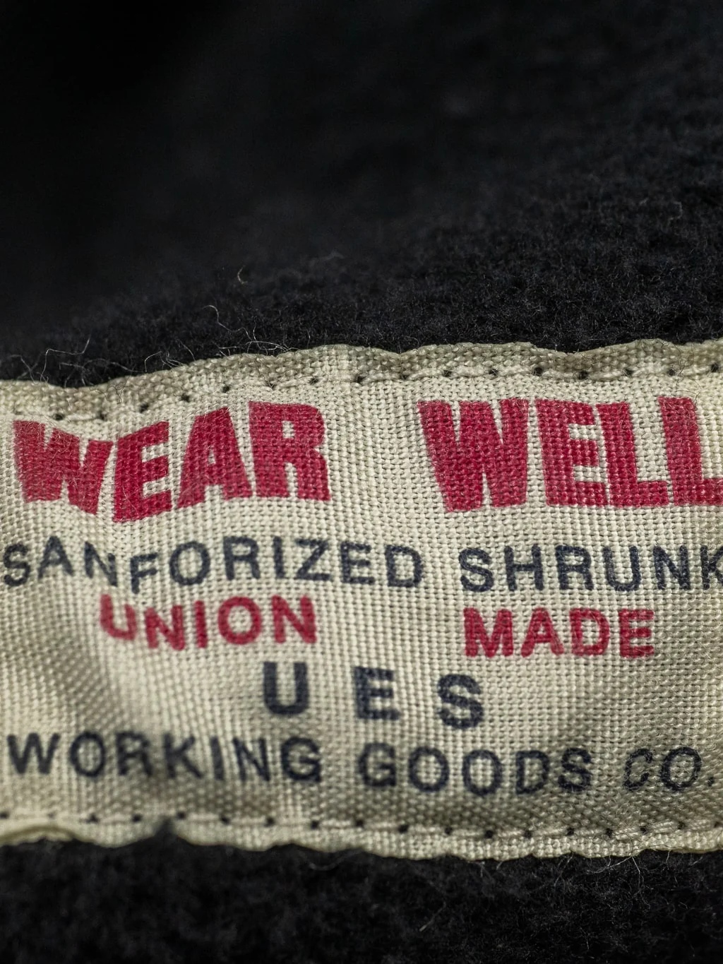 UES Zip Parka Black - Image 19