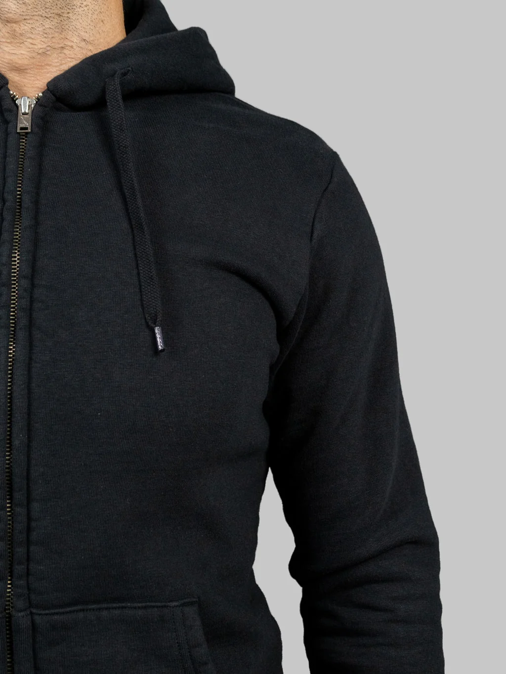 UES Zip Parka Black - Image 6